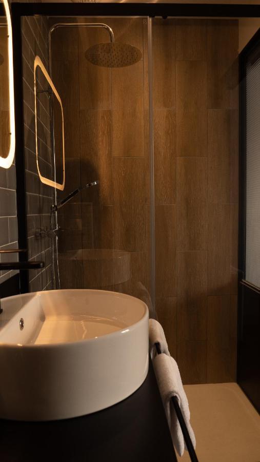 Hotel Zadig Aurillac Exterior foto